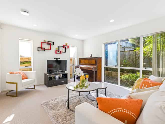 8 Viera Drive, Flat Bush