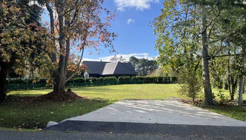 25 Elliot Street, Riverhead