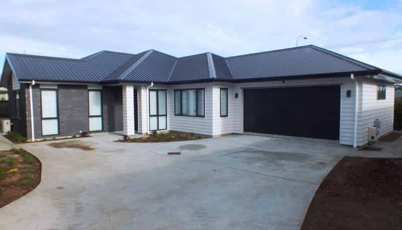 5 Syd Grant Crescent, Orewa