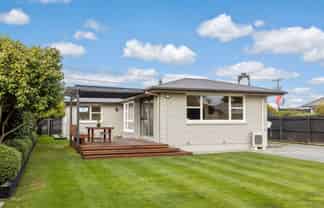 215 Grimseys Road, Redwood