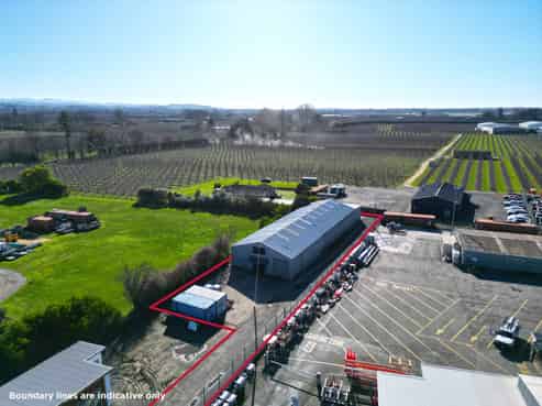 550sqm modern warehouse with 3-phase power