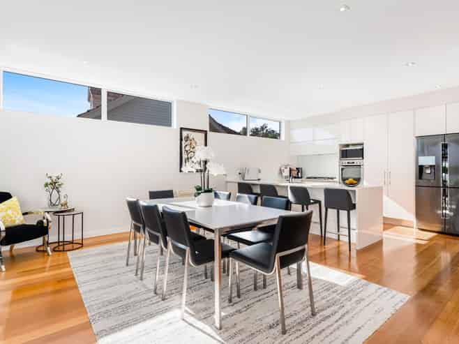 33 Luplau Crescent, Cockle Bay