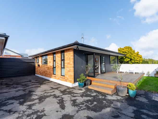 88B Tomahawk Road, Andersons Bay