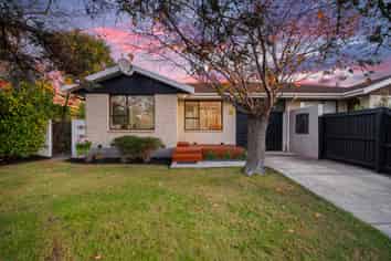 2/77 Glenmore Avenue, Casebrook