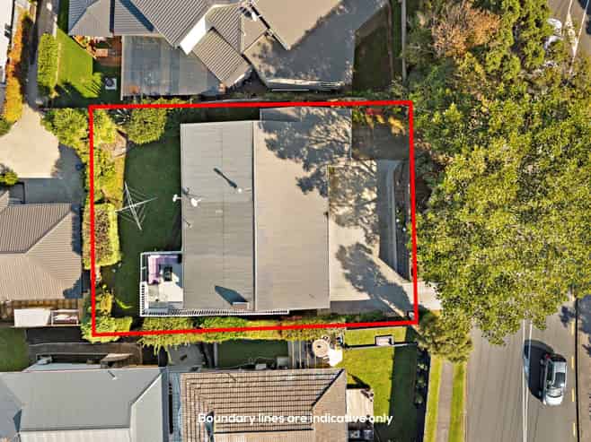 106 Carlisle Road, Browns Bay