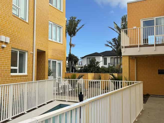 209/2A Oakley Avenue, Waterview