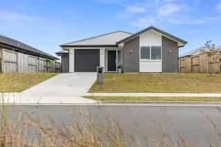 11 Tamapahore Boulevard, Papamoa