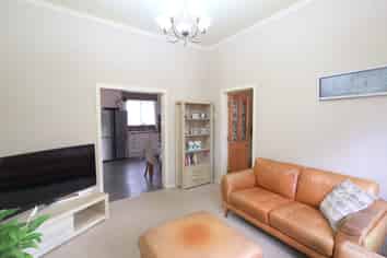 152 Princes Street, Strathern