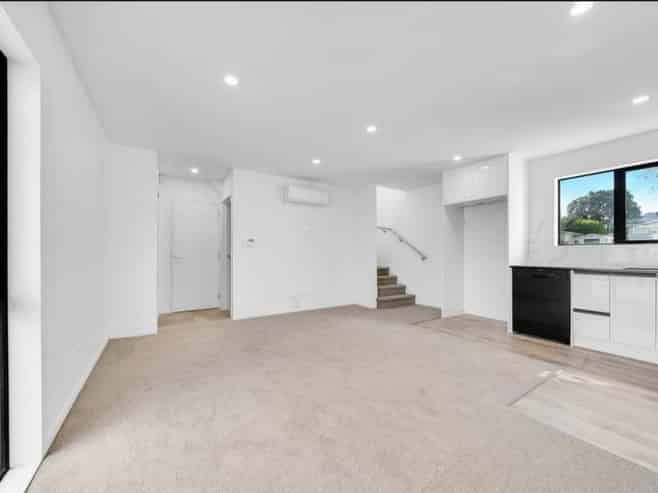 2/35 Friedlanders Road, Manurewa