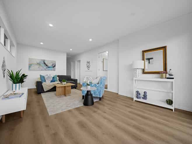 72 Don Buck Road, Massey