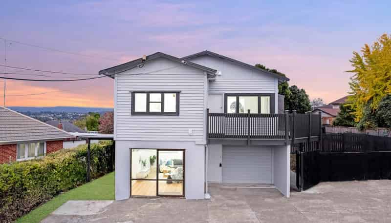 72 Don Buck Road, Massey