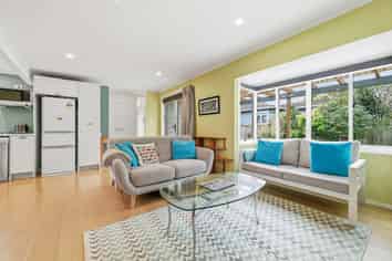 5 Waana Street, Mourea