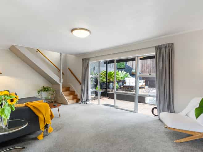 2/9 Rawhiti Road, One Tree Hill