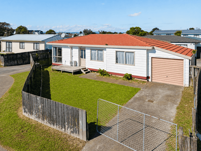 79 Templeton Place, Clendon Park