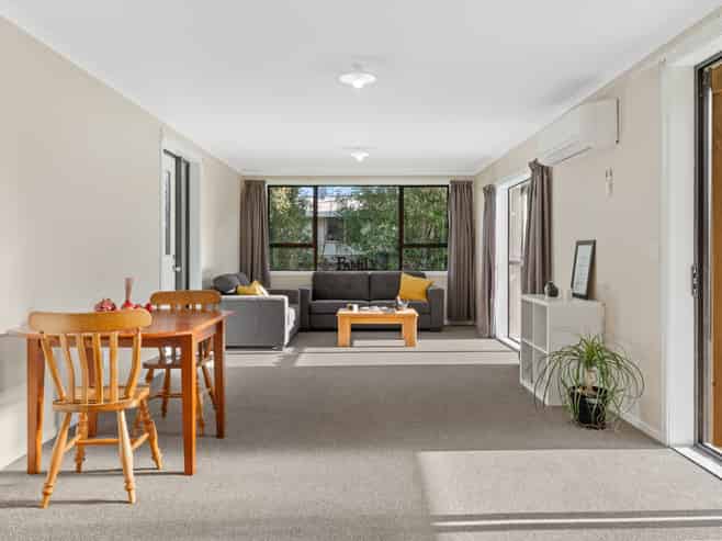 5 Castle Street, Waihola