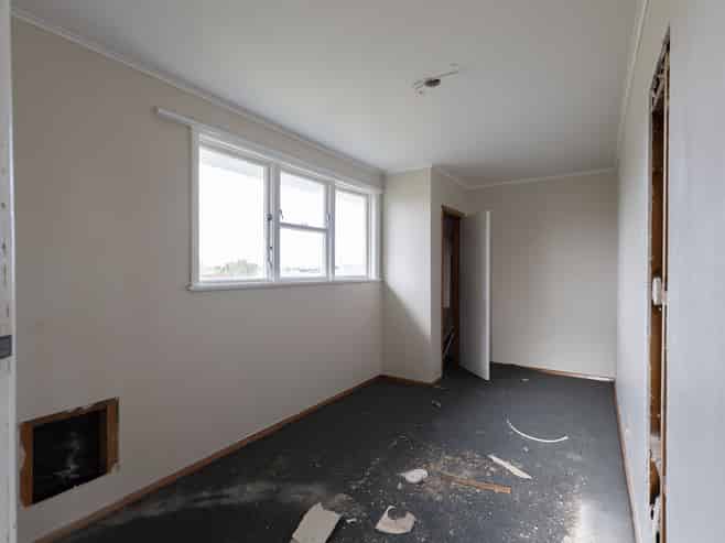 37 Stephens Crescent, Highbury