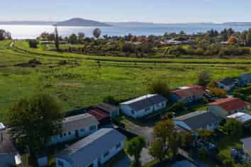 105A, 105B , 107B Pohutukawa Drive, Owhata