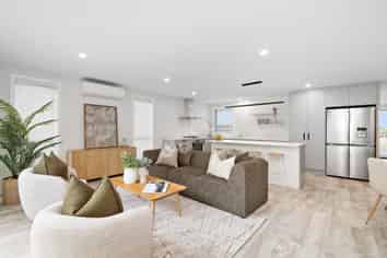 36 Metoriti Crescent, Paerata