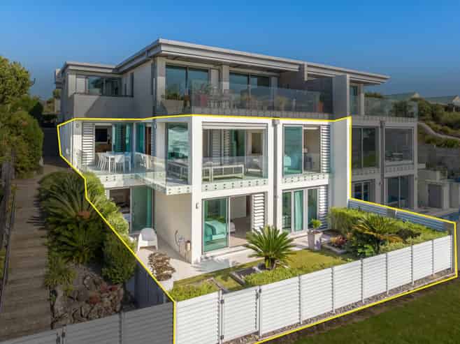 3/42 Bramley Drive, Farm Cove