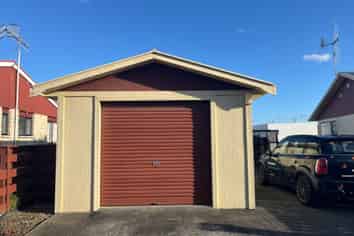 Manawatu / Whanganui - Address withheld
