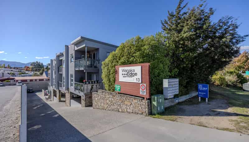 19/13 Plantation Road, Wanaka