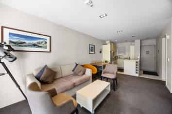 19/13 Plantation Road, Wanaka