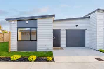 2/239 Tramway Road, Enderley
