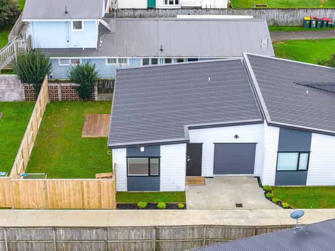 2/239 Tramway Road, Enderley