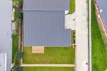 2/239 Tramway Road, Enderley