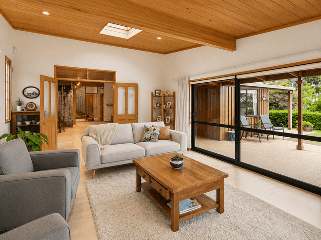47 Cherrington Road, Clevedon