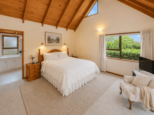 47 Cherrington Road, Clevedon