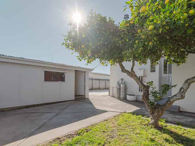 1103 Saint Aubyn Street East, Parkvale