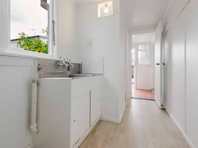 1103 Saint Aubyn Street East, Parkvale