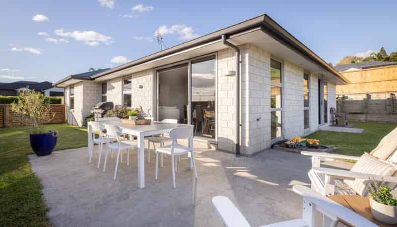 244 Ballintoy Park Drive, Welcome Bay