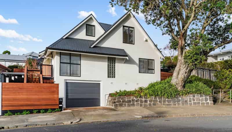 27A Comins Crescent, Mission Bay