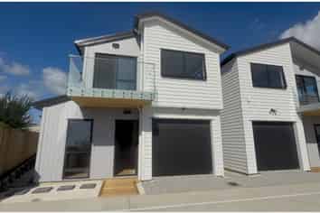 17A Bahari Dr, Ranui