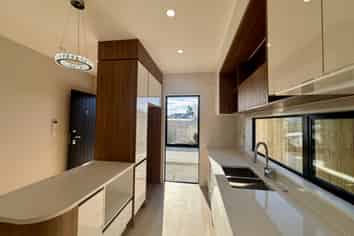 17A Bahari Dr, Ranui