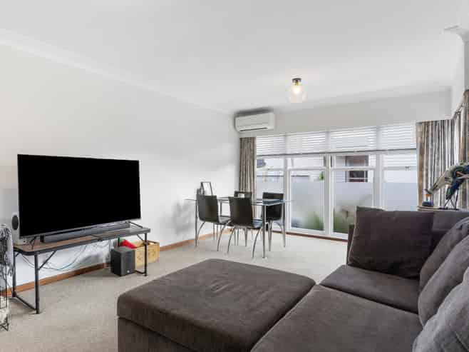 3/38 Turama Road, Royal Oak