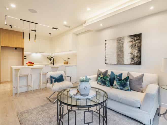 2/73 Te Taruna Drive, Milldale
