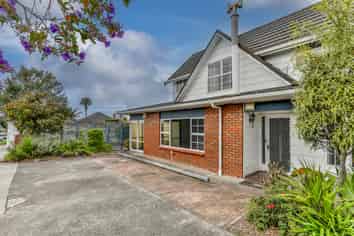 1/3 Pupuke Road, Birkenhead