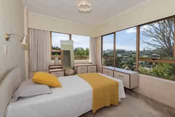 10a Gould Street, Russell