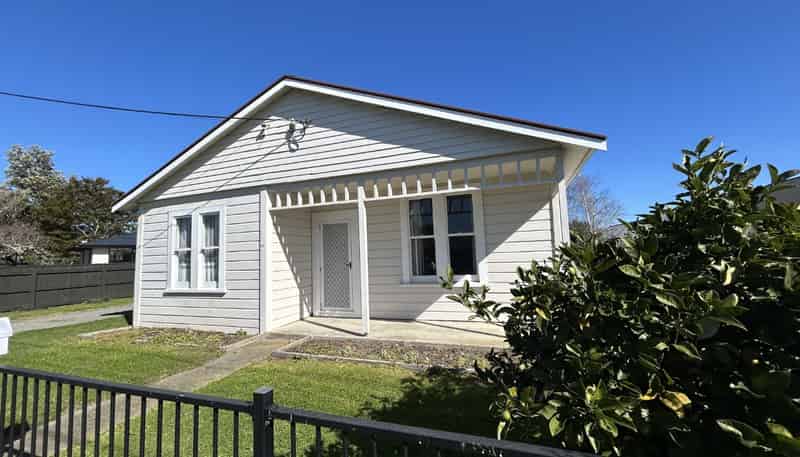 56 Venice Street, Martinborough