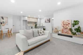 8C Berwick Street, Mosgiel