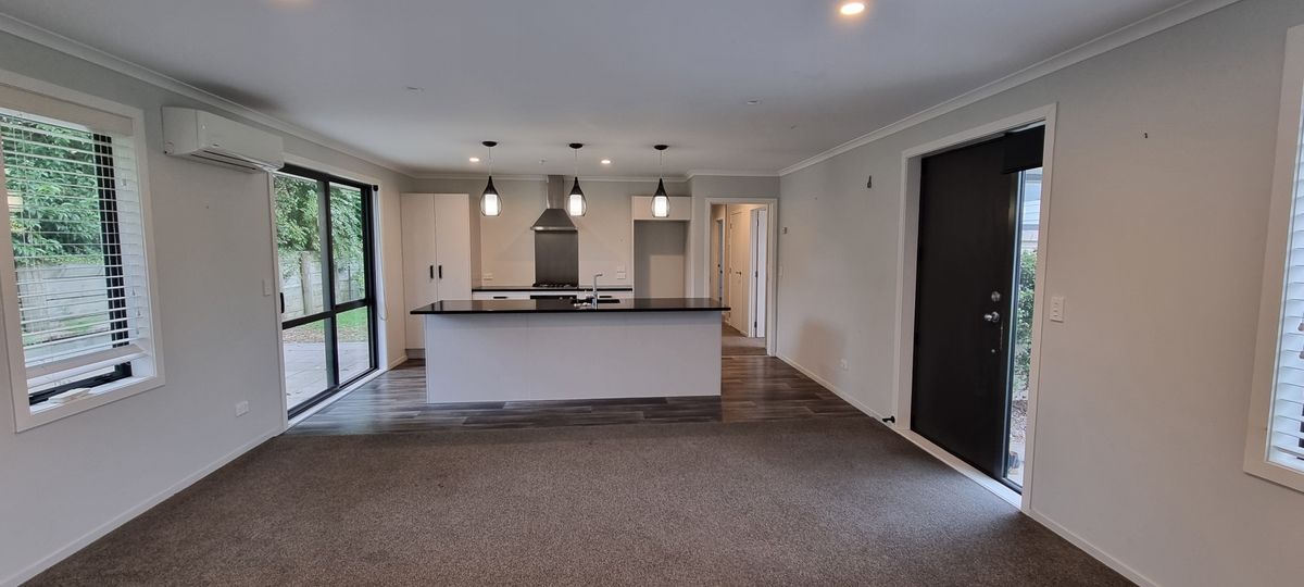 Low Maintenance Brick Home - Ansicht 3
