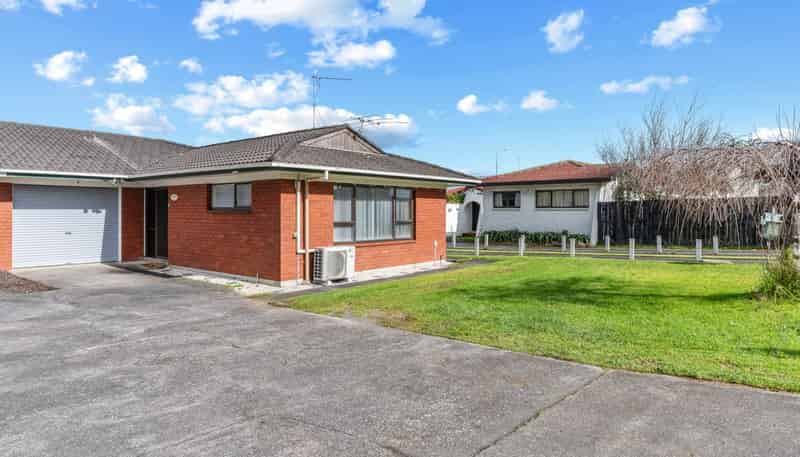 106B BEACH ROAD, Papakura