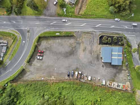 Prime 3,902sqm secured yard with holding income