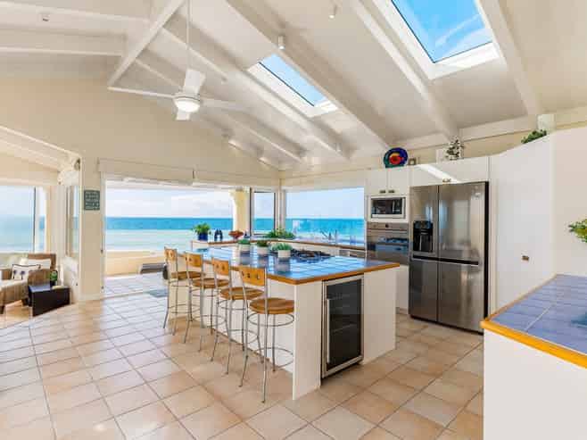 9 Holiday Road, Milford