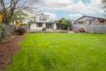 2/77 Mays Road, Saint Albans