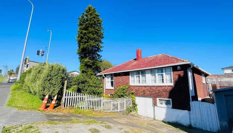  Hillsborough road, Hillsborough