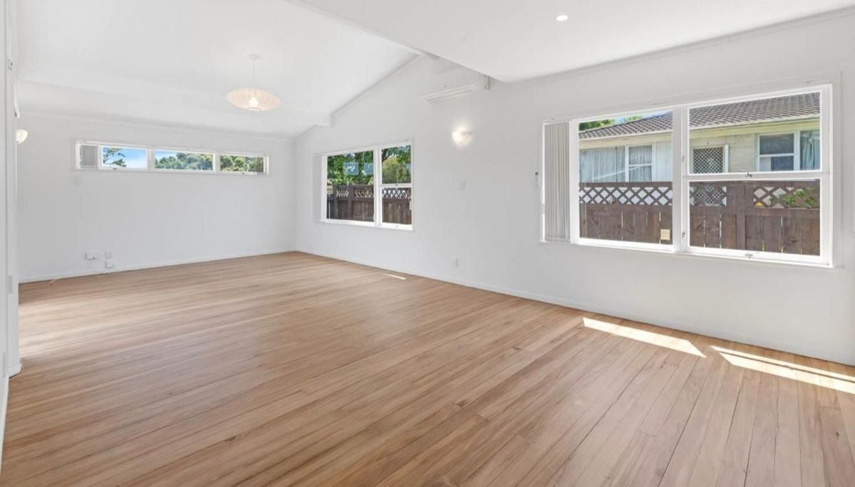 Specious 3-Bedroom Home in Pakuranga height - Ansicht 6